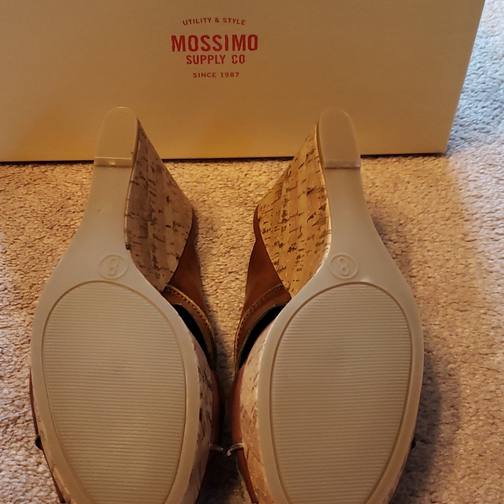 Shoes - Picture 2 of 3
